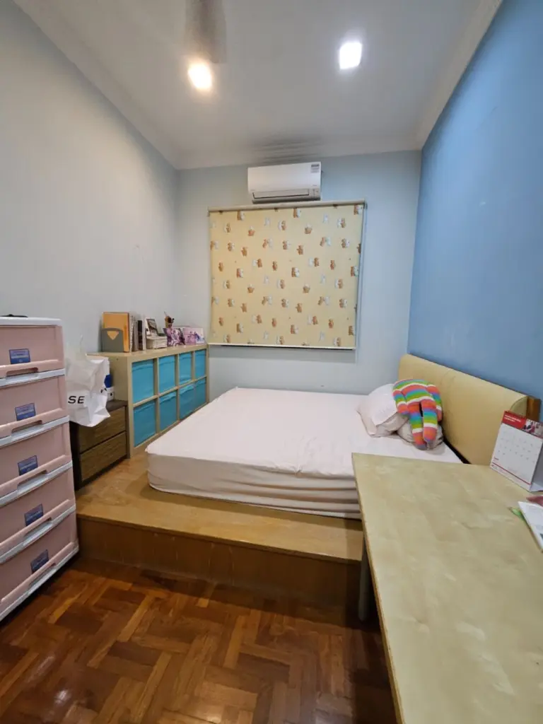 Good-sized semi-detached home in Telok Kurau