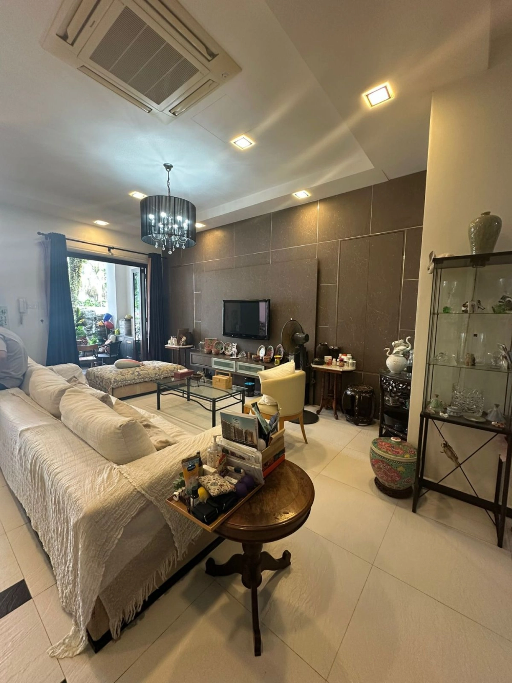 Freehold 2.5-Storey Terrace Near Siglap, image 1